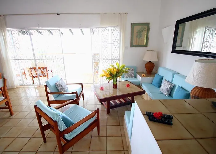 Kaz Bulinger Villa *