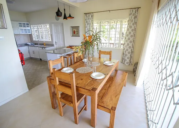Villa Kaz Bulinger *